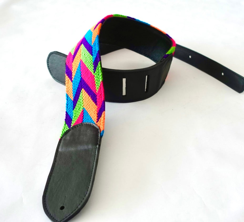 Usuaua Handmade Leather Guitar Strap